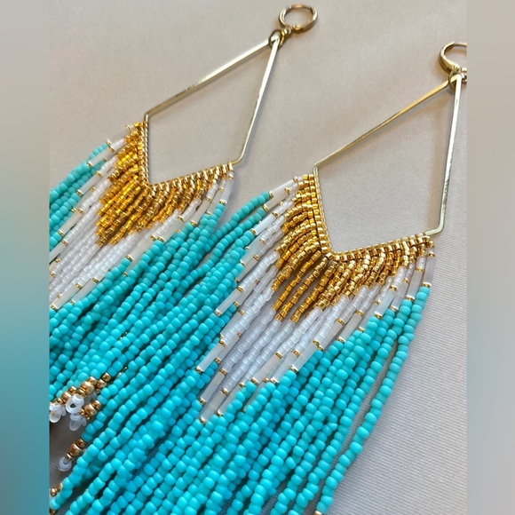 Custom Made one-of-a-kind Turquoise and 24K Gold Beaded Earrings 💫 - Picture 3 of 4